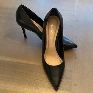 Never Worn Aldo Patent Leather Heels